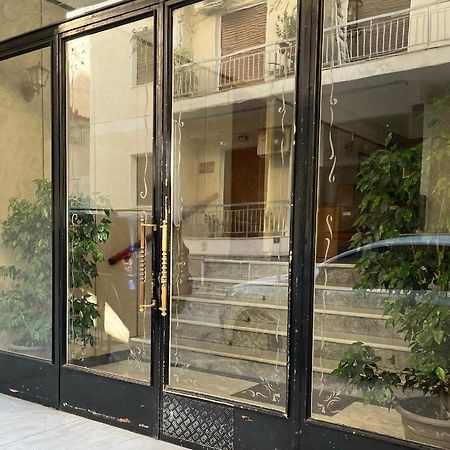The Coziest Apartment In Athens Atenas Exterior foto